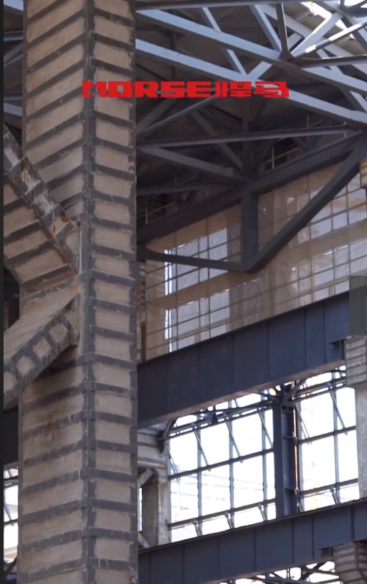 Columns, steel jacketing